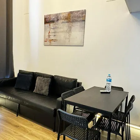 Nou Benicalap Luxury Apart Lägenhetshotell *