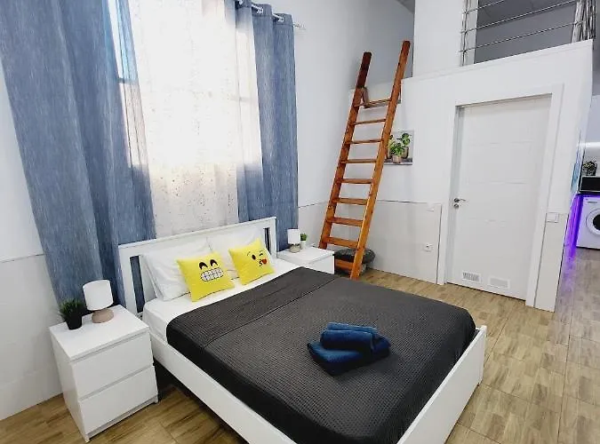 Nou Benicalap Luxury Apart 3* Valencia