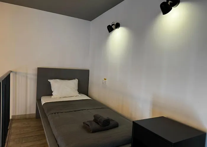 Szálloda Nou Benicalap Luxury Apart 3*