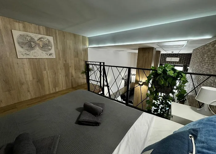 Nou Benicalap Luxury Apart 3* Valencia