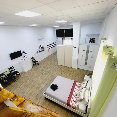 Nou Benicalap Luxury Apart 3*