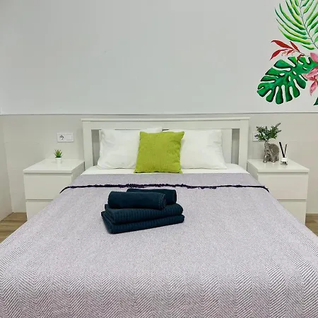 Nou Benicalap Luxury Apart 3* バレンシア